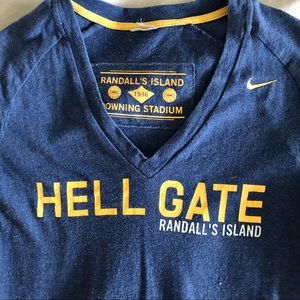 Nike Hell Gate Randall’s Island T shirt XS